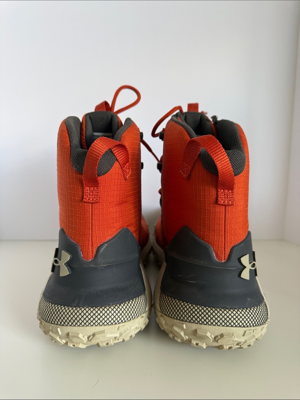 Under Armour HOVR Dawn WP Waterproof Hiking Boots Red Orange Men’s Size 11 Flaw - Picture 5 of 16
